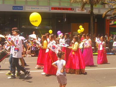 Auckland Santa Parade 2013