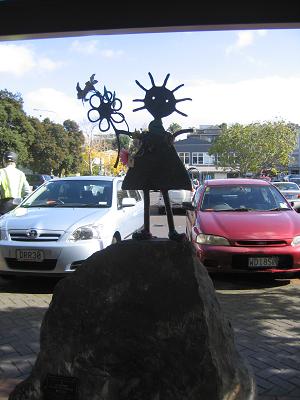 Devonport Sculptures and fountains