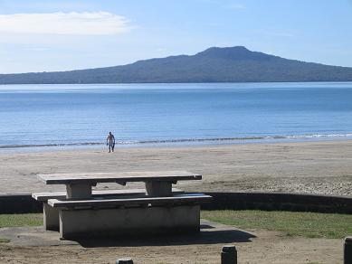 Takapuna Beach