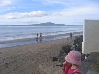 walk from Milford beach to Takapuna beach