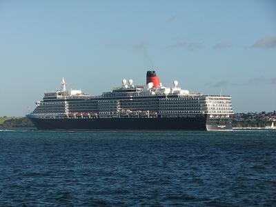 QE2