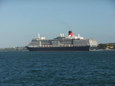 QE2