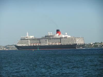 QE2