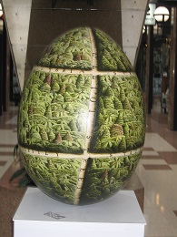 Big Egg Hunt 2015 - Queens Arcade